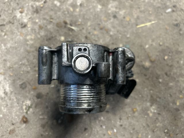 bontott VW PASSAT B7 Fojtószelep (Elektromos)