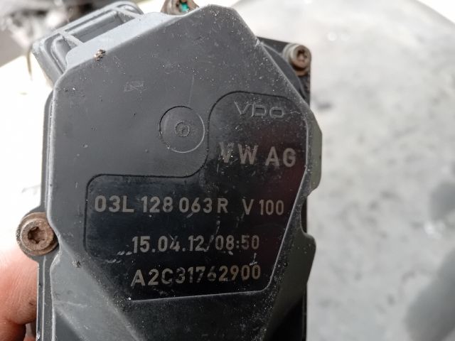 bontott VW PASSAT B7 Fojtószelep (Elektromos)