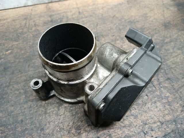 bontott VW PASSAT B7 Fojtószelep (Elektromos)