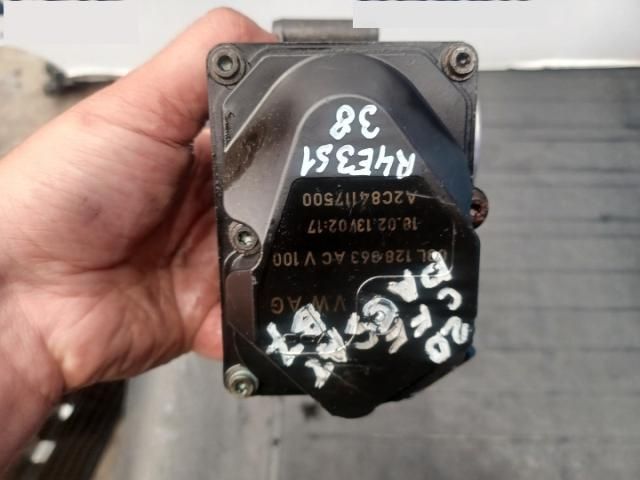 bontott VW PASSAT B7 Fojtószelep (Elektromos)