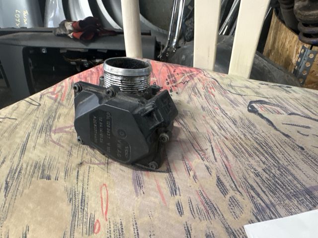 bontott VW PASSAT B7 Fojtószelep (Elektromos)