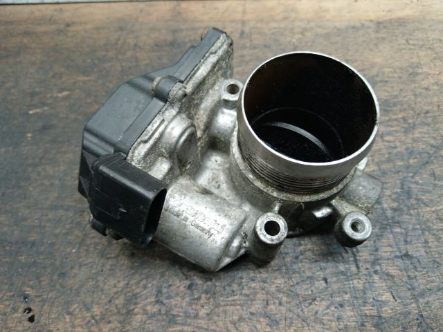 bontott VW PASSAT B7 Fojtószelep (Elektromos)