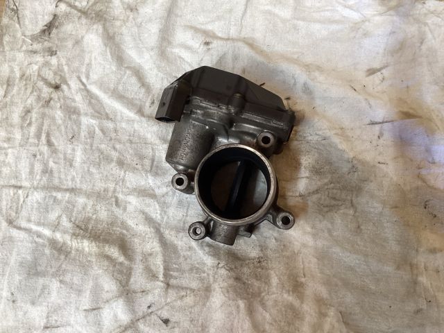 bontott VW PASSAT B7 Fojtószelep (Elektromos)