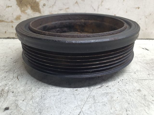 bontott VW PASSAT B7 Főtengely Szíjtárcsa