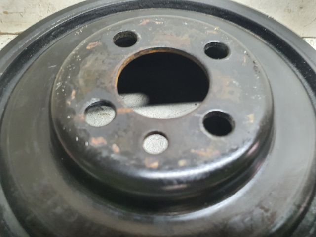 bontott VW PASSAT B7 Főtengely Szíjtárcsa