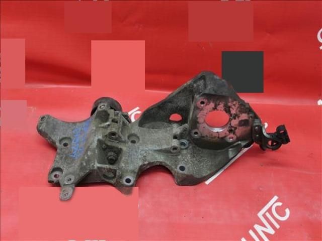 bontott VW PASSAT B7 Generátor Tartó Bak