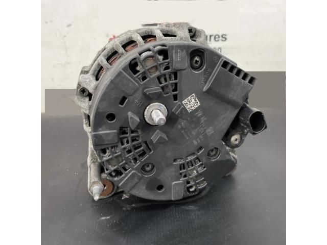 bontott VW PASSAT B7 Generátor