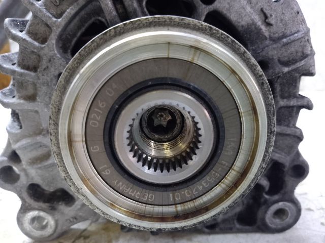 bontott VW PASSAT B7 Generátor