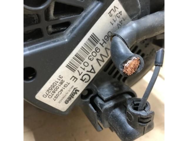 bontott VW PASSAT B7 Generátor