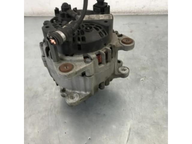 bontott VW PASSAT B7 Generátor