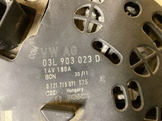 bontott VW PASSAT B7 Generátor