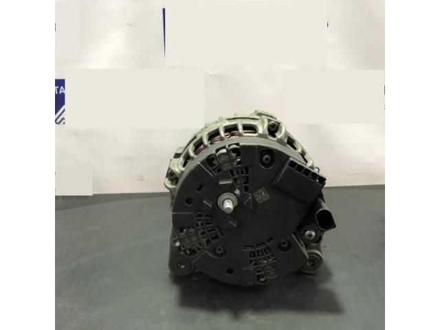 bontott VW PASSAT B7 Generátor