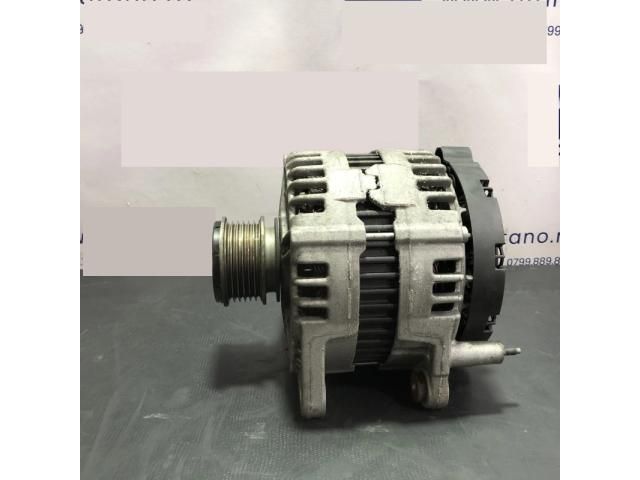 bontott VW PASSAT B7 Generátor