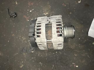 bontott VW PASSAT B7 Generátor