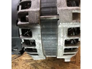 bontott VW PASSAT B7 Generátor