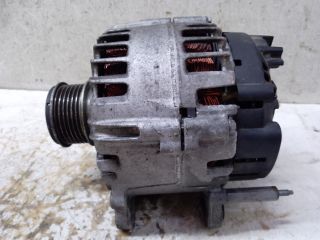 bontott VW PASSAT B7 Generátor