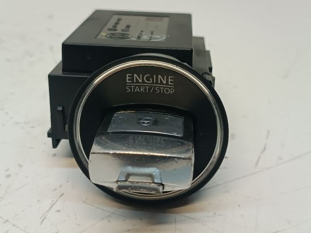 bontott VW PASSAT B7 Gyújtáskapcsoló