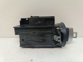bontott VW PASSAT B7 Gyújtáskapcsoló