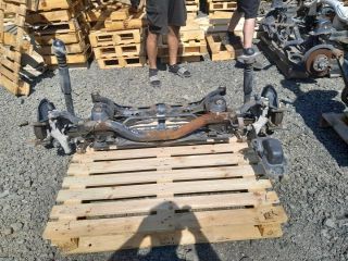 bontott VW PASSAT B7 Hátsó Bölcső