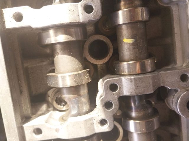 bontott VW PASSAT B7 Hengerfej