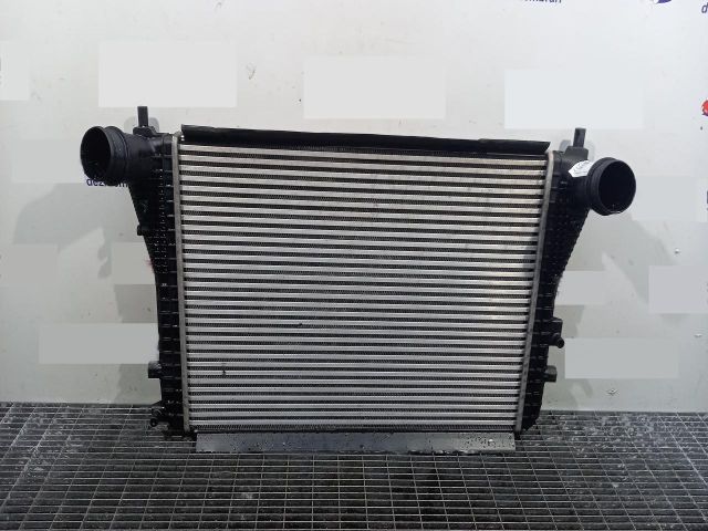 bontott VW PASSAT B7 Intercooler