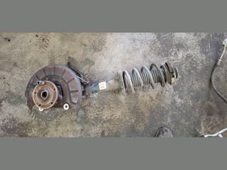 bontott VW PASSAT B7 Jobb első Csonkállvány Kerékaggyal