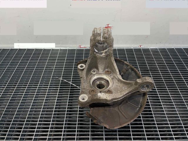 bontott VW PASSAT B7 Jobb első Csonkállvány