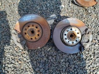 bontott VW PASSAT B7 Jobb első Csonkállvány