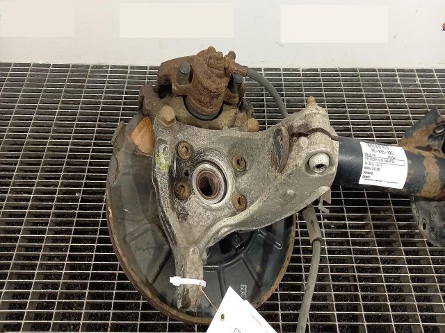 bontott VW PASSAT B7 Jobb első Csonkállvány