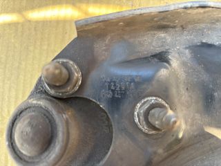 bontott VW PASSAT B7 Jobb első Lengőkar