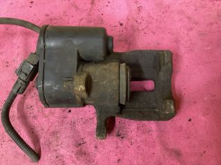 bontott VW PASSAT B7 Jobb hátsó Féknyereg Munkahengerrel