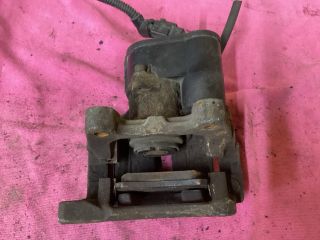 bontott VW PASSAT B7 Jobb hátsó Féknyereg Munkahengerrel