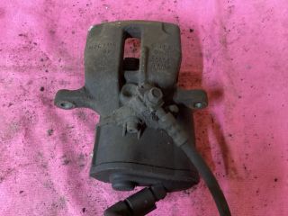 bontott VW PASSAT B7 Jobb hátsó Féknyereg Munkahengerrel