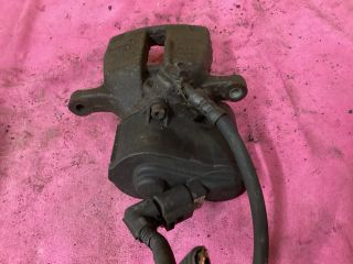 bontott VW PASSAT B7 Jobb hátsó Féknyereg Munkahengerrel