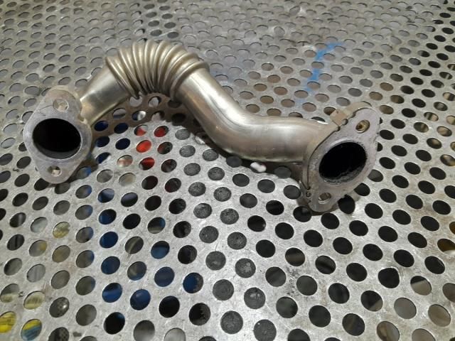 bontott VW PASSAT B7 Kartergázcső