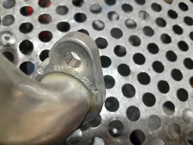 bontott VW PASSAT B7 Kartergázcső