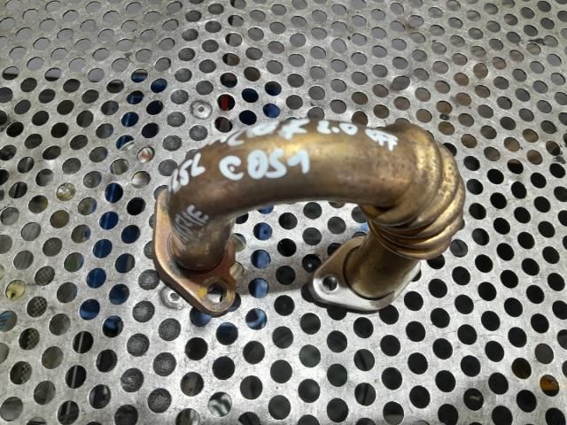 bontott VW PASSAT B7 Kartergázcső