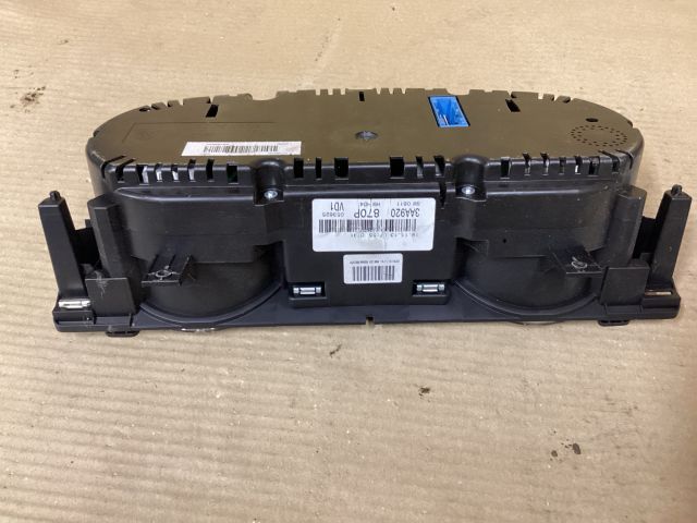 bontott VW PASSAT B7 Kilométeróra