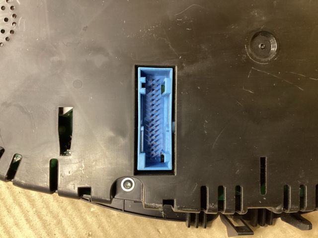 bontott VW PASSAT B7 Kilométeróra