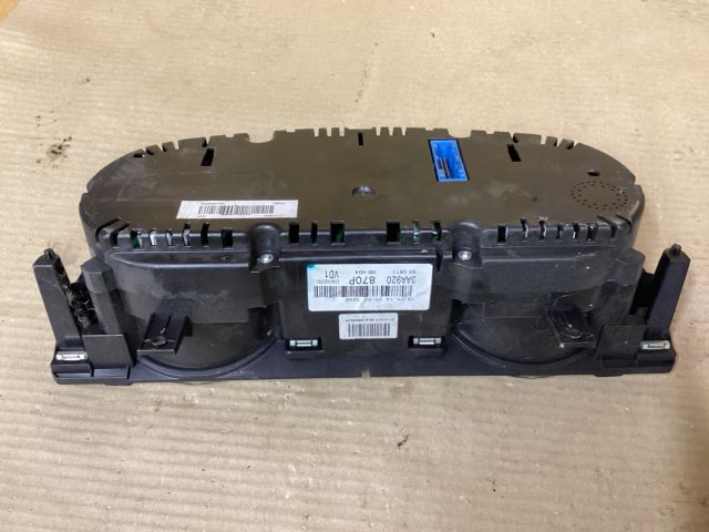 bontott VW PASSAT B7 Kilométeróra