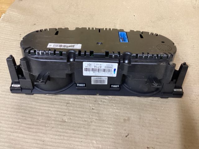 bontott VW PASSAT B7 Kilométeróra