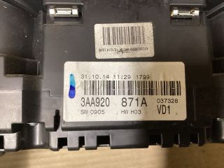 bontott VW PASSAT B7 Kilométeróra