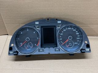 bontott VW PASSAT B7 Kilométeróra