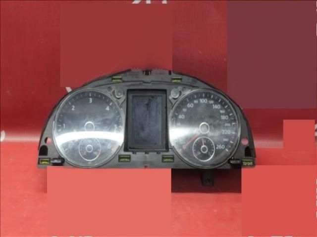 bontott VW PASSAT B7 Kilométeróra