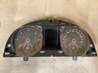 bontott VW PASSAT B7 Kilométeróra