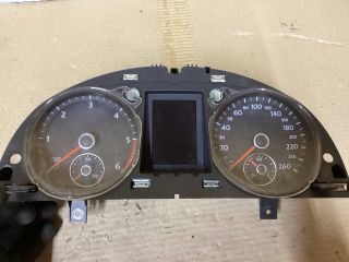 bontott VW PASSAT B7 Kilométeróra