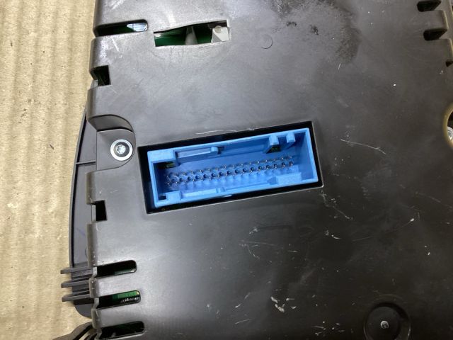 bontott VW PASSAT B7 Kilométeróra