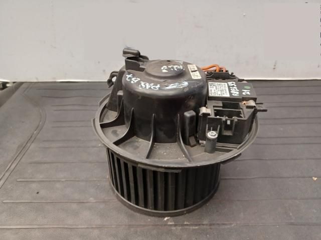 bontott VW PASSAT B7 Klímahűtő Ventilátor