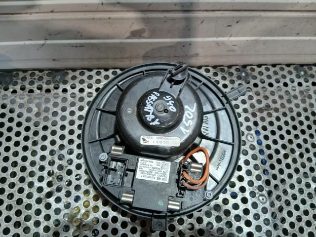 bontott VW PASSAT B7 Klímahűtő Ventilátor