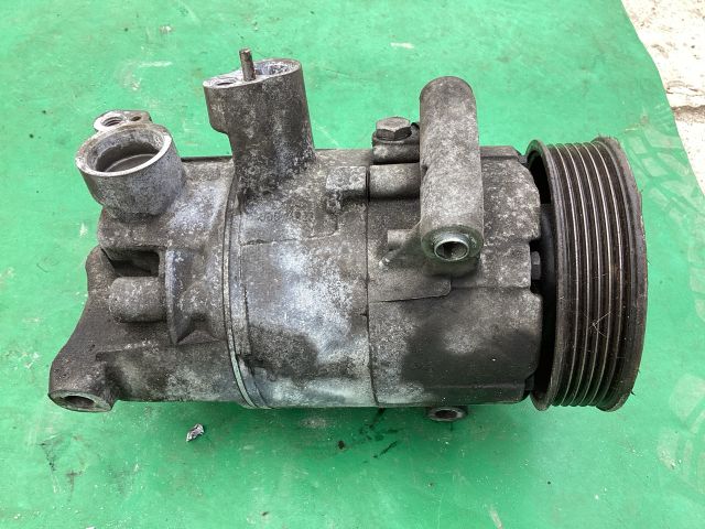 bontott VW PASSAT B7 Klímakompresszor